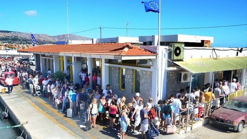 Yunan adaları beklenenden fazla ilgi: Türk turist sayısı 20 bini aştı