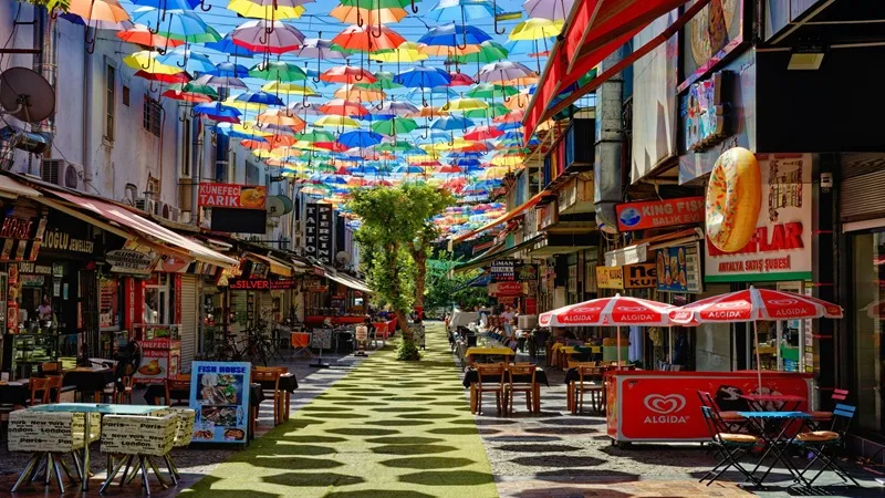 Antalya 2025’te yabancı ziyaretçi sayısında düşüş