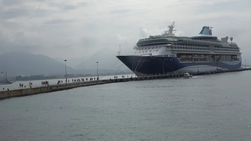 Marella Discovery 2 Alanya’da