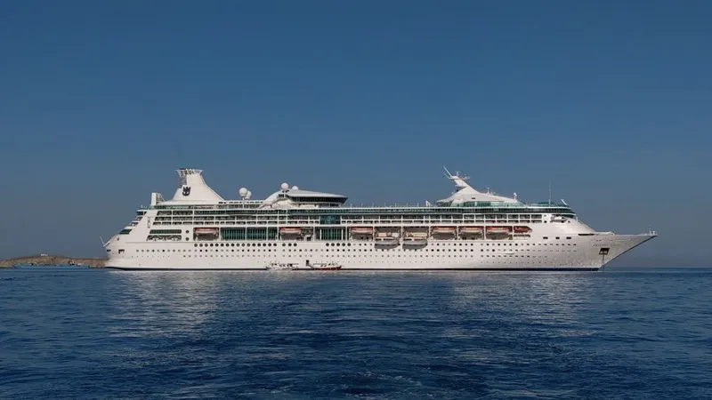 Rhapsody of the Seas Karayip Seferlerine Geri Döndü