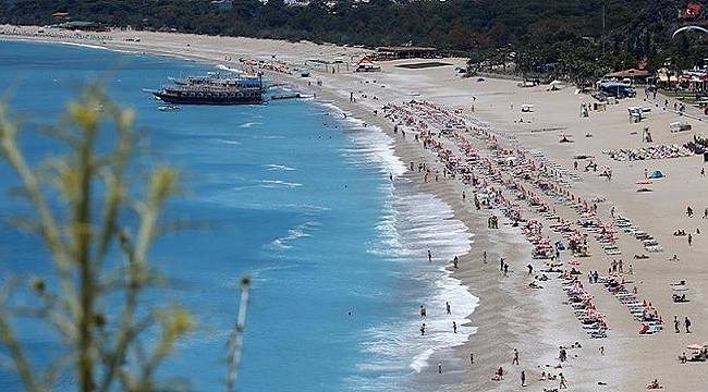 Türkiye`ye gelen yabancı turist sayısı arttı