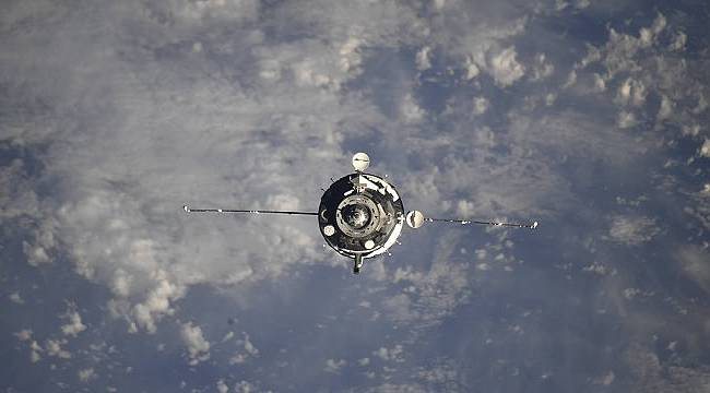 Japon uzay turistleri Uluslararası Uzay İstasyonu?na ulaştı